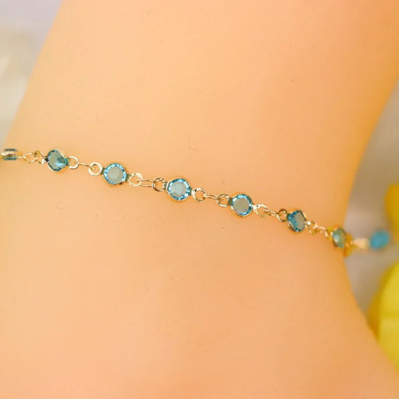 Minimalist Anklet, Sleek & Modern Design, Women’s Fashion, YC110487-A - Picture 1 of 10